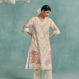 Hibiscus V-neck Kurta Set - Ecru
